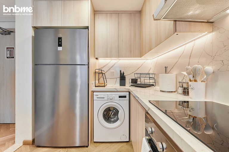 Private kitchen 2, bnbme - Lakeside Residence - 1BR, Dubai