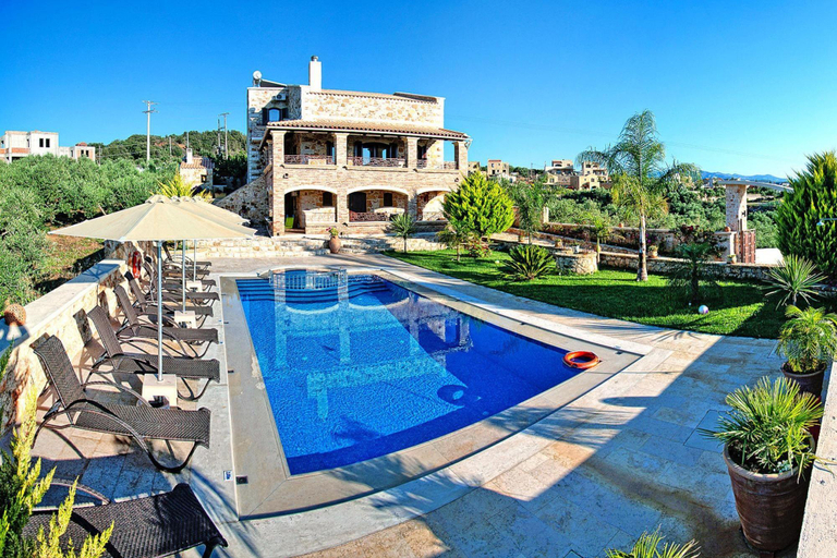 5, Cretan Villa Near Beach for 10, Crete