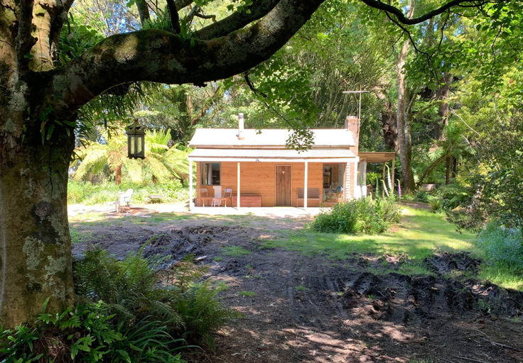 3, Cabin in the Forest, Cosy Couples retreat, Colac-Otway - South