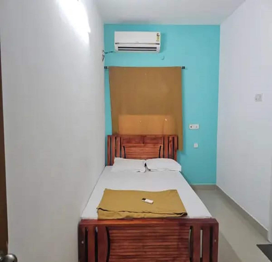 Room 2, CHENNAI ROOMS, Kancheepuram