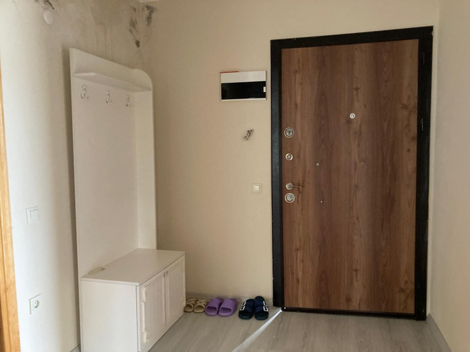 Interior 4, Hayrat apart, Hayrat