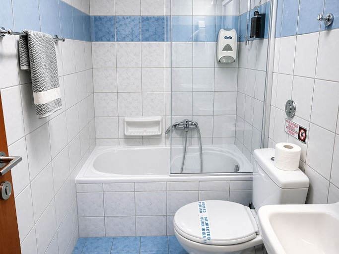 Bathroom 4, City Life Port Hotel, Crete