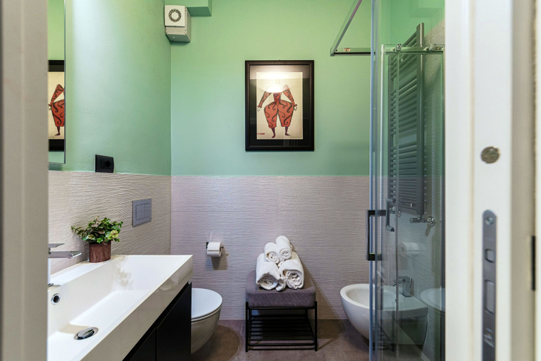 Bathroom 3, L'Orangerie di Villa Mayer, Como