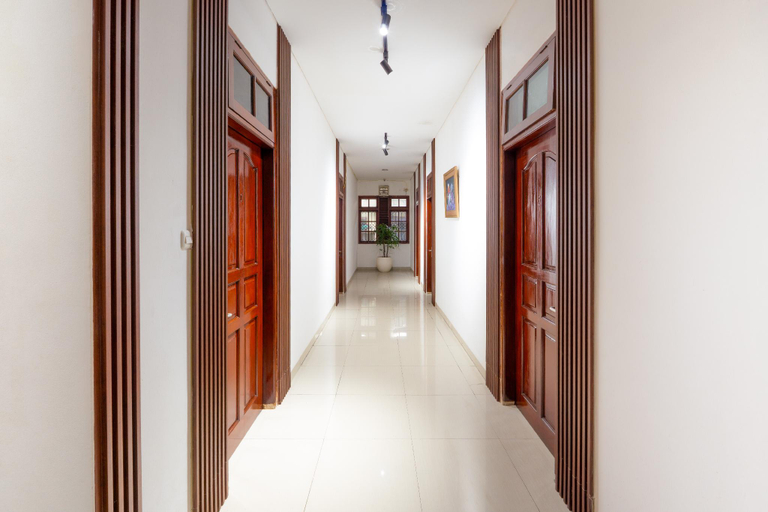 Others 4, Dekuningan House, South Jakarta