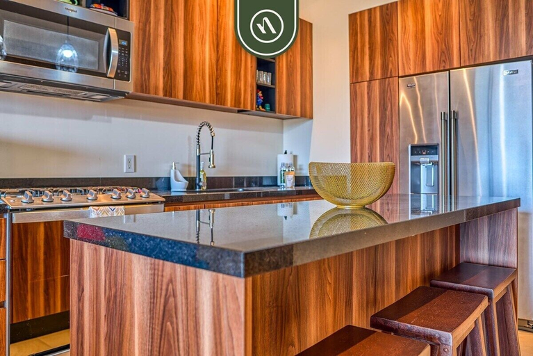 Private kitchen 3, Cozy Apt With Private Terrace - Pool - King Beds, Compostela