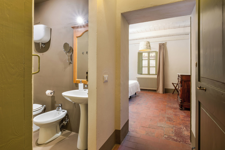 Bathroom 4, Tenuta la Fratta, Siena