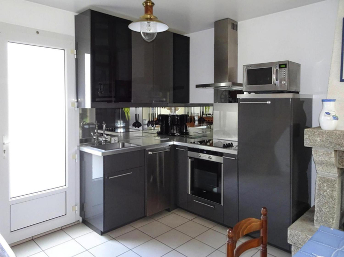 Others 3, Holiday Home near Gulf of Morbihan Beach, Morbihan
