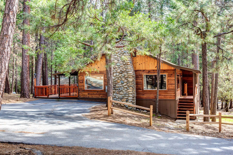 Primary image, Our Yosemite Getaway, Mariposa
