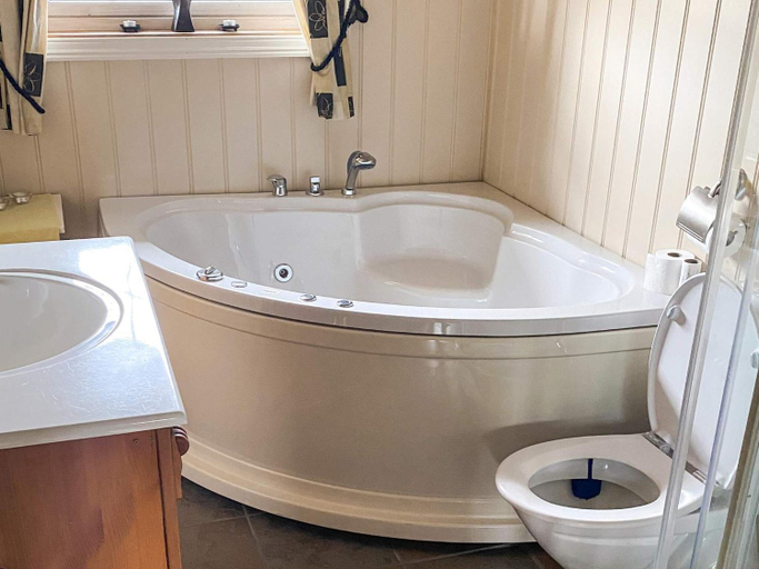 Bathroom 3, person holiday home in HOVDEN-By Traum, Bykle