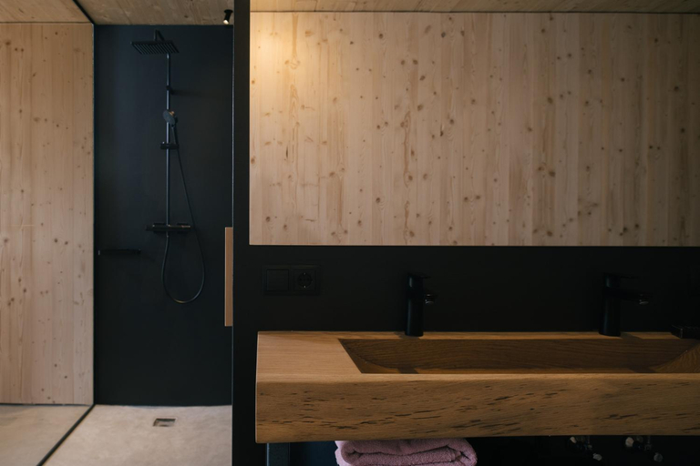 Bathroom, anders mountain suites 5, Bolzano