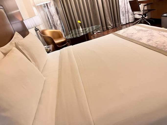 Bedroom 4, Cocoon Luxury Business Hotel, Dhanbad