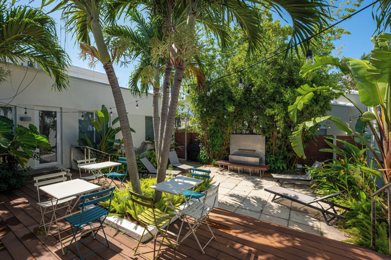 Outdoor dining 4, Vista Del Mar by Atlantikos, Broward