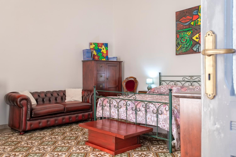 Bedroom 2, Il Conte e La Contessa, Sassari