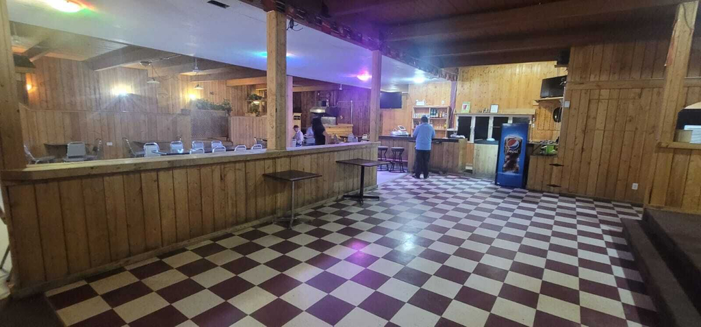 Others 5, Melita Inn Motor Hotel, Division No. 5