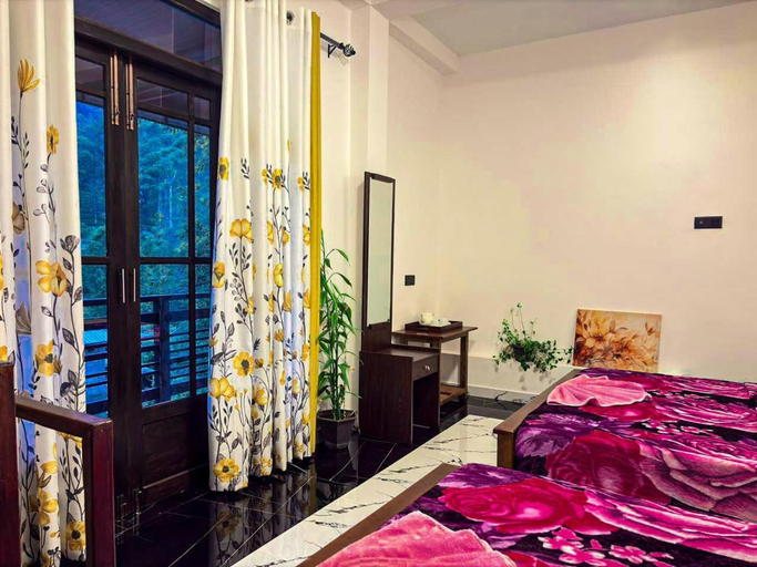 Bedroom 2, Daffodils Inn, Ambagamuwa