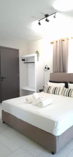 Room 5, GEORGIA APARTMENTS, Thessaly