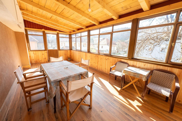 Others 3, Apartmani Dino Kolasin
