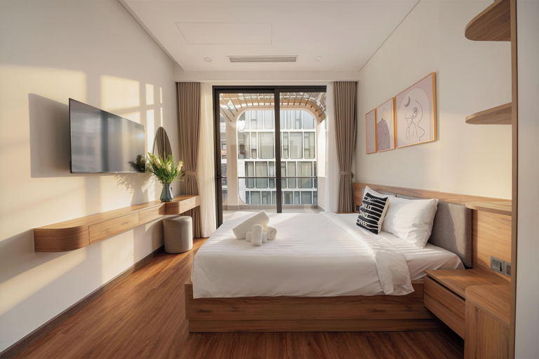 Room 5, GRAND LUX by BRIO, Da Nang