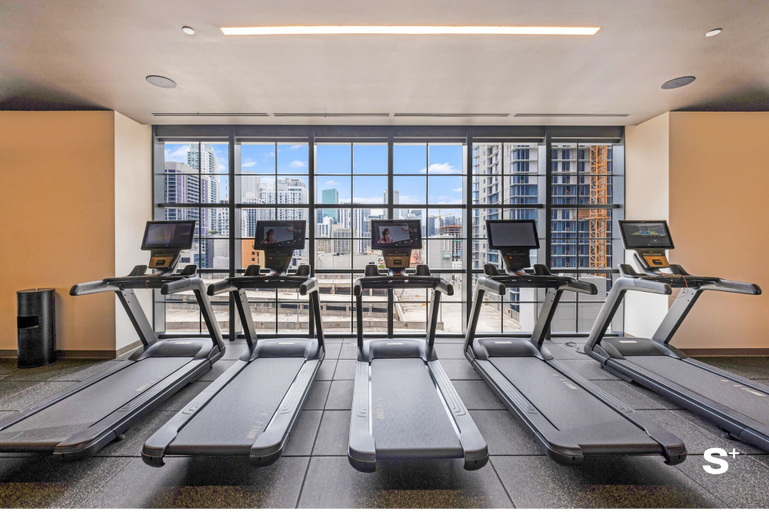 Fitness facility, 1-BD Condo in Downtown Miami - Gym, Miami-Dade