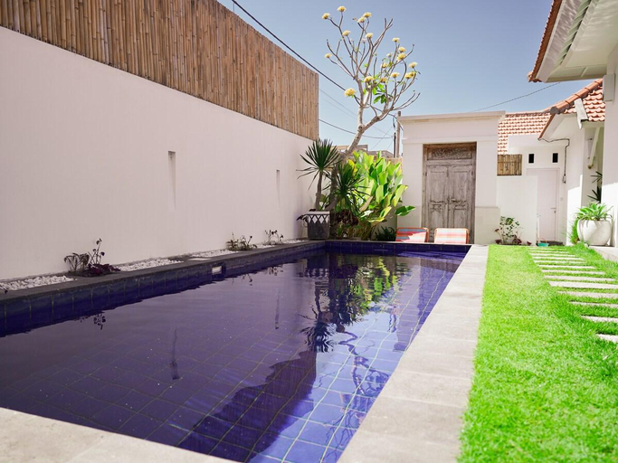 Others 4, Villa Santhosa, Badung