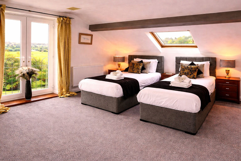 Bedroom 2, Juliet Cottage, Warwickshire