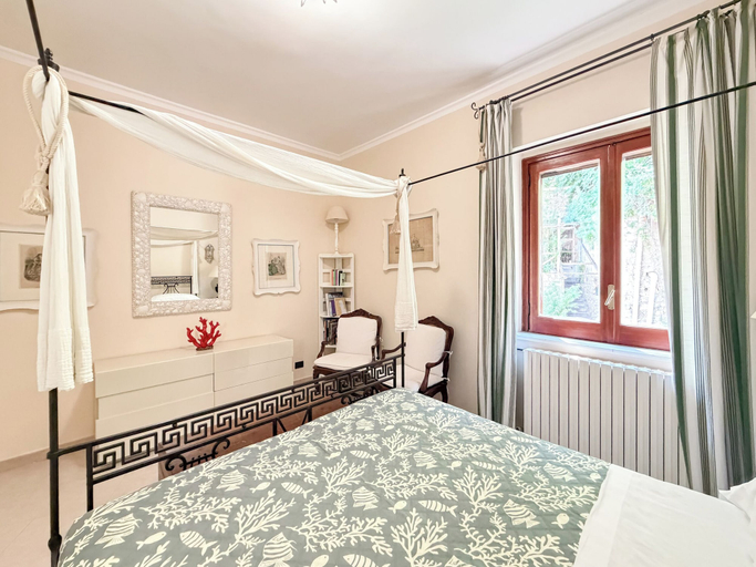 Room 4, Positano Elegant Terrace, Salerno