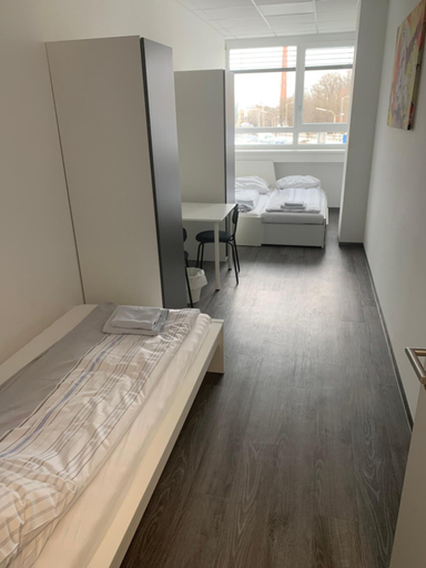 Bedroom 5, DRIVER ROOMS, Nürnberg