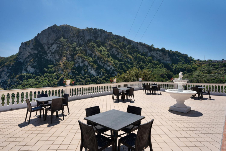 Food & Drinks 4, Villa Azzurra, Napoli