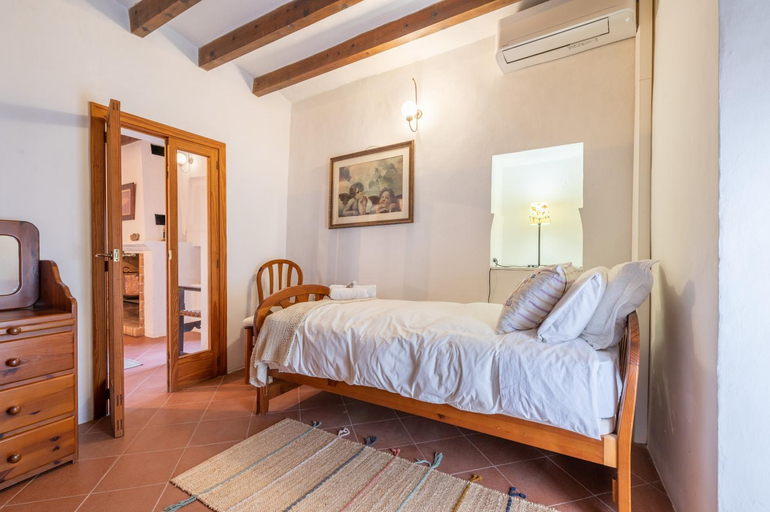 Bedroom 3, Sa Teulera de Sencelles, Baleares