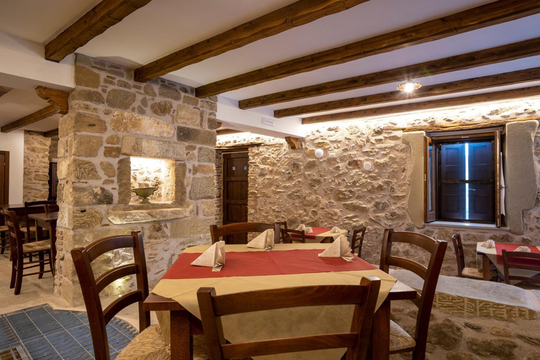 Food & Drinks 5, Arcaloro Resort Rooms, Messina