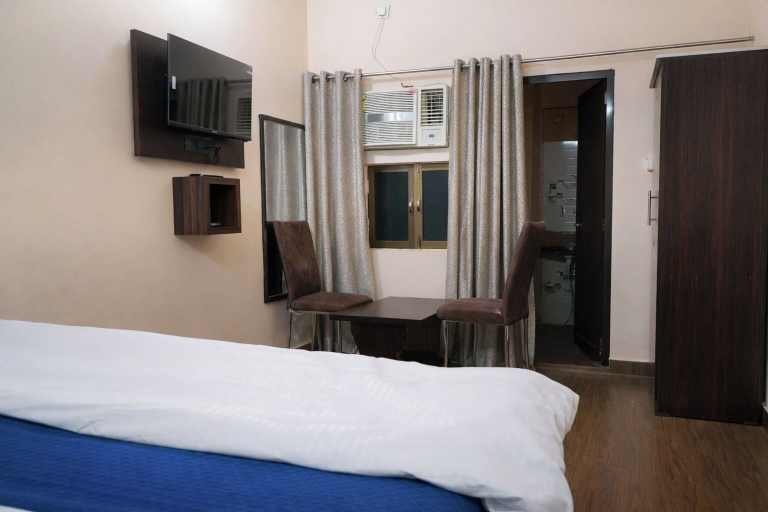 Room 5, Kashika Paying Guest House, Varanasi