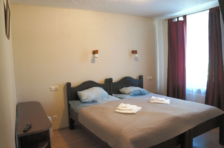 Others 3, Balta Puce hotel, Riga