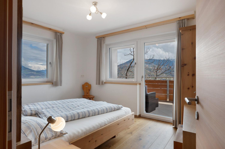 Bedroom, Haus Pferscher, Bolzano