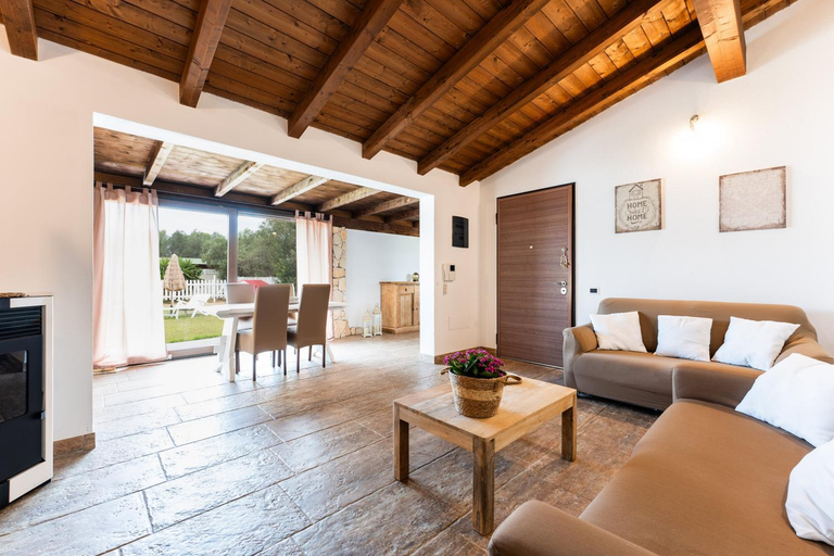 Others 5, Villa Harmony, Cagliari