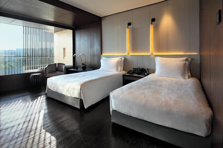 Bedroom 2, Bay Breeze Hotel, Shenzhen