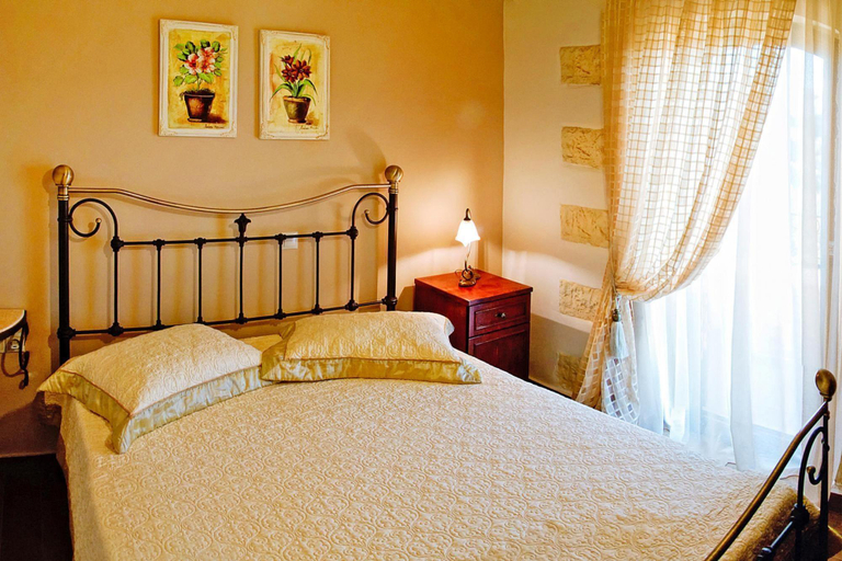 3, Cretan Villa Near Beach for 10, Crete