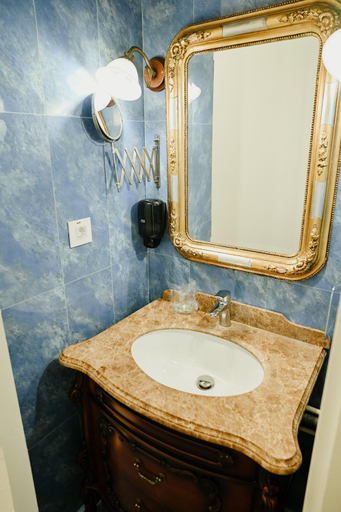 Bathroom 3, Jardin Hotel Belgrade, Belgrade