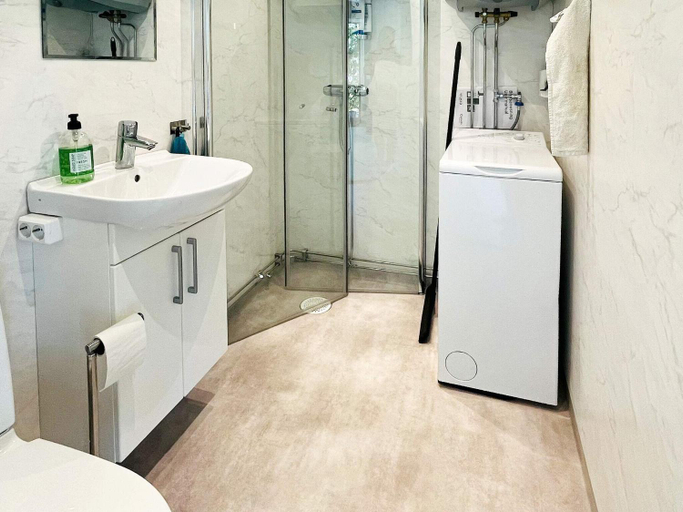 Bathroom, star holiday home in HENAN, Orust