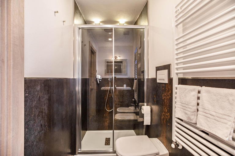 Bathroom 3, Chalet Osmar Suite 1, Trento