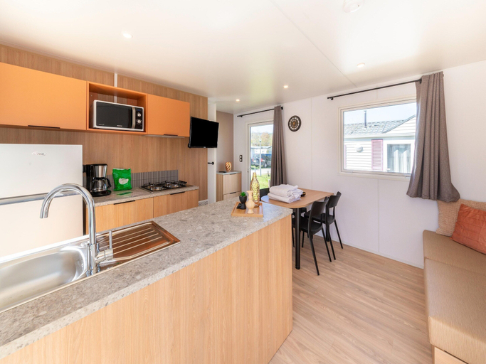 Private kitchen 3, Premium Caravan in Erezee With Terrace, Luxembourg