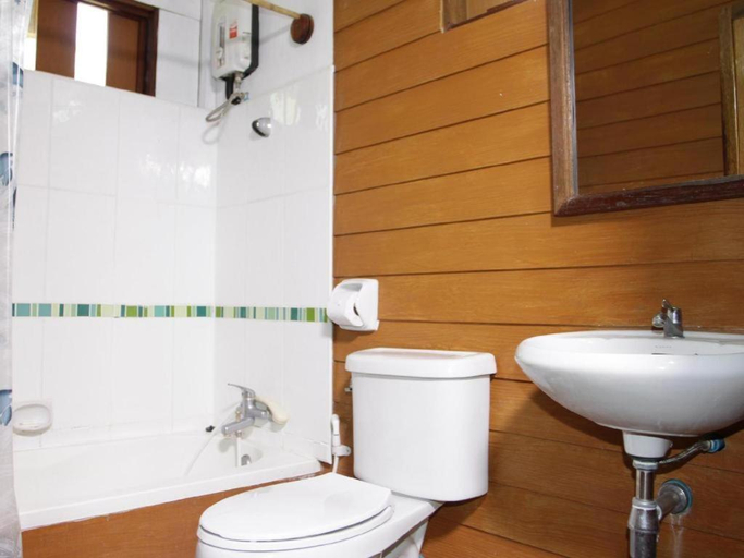 Bathroom 4, Phucome Resort, Khao Kho