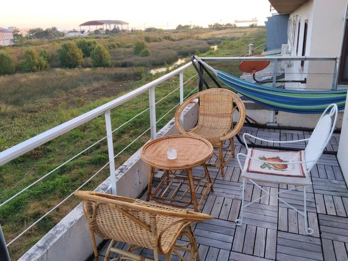 Balcony/terrace 4, Jonah by The Sea Hideaway Cabin, Muang Samut Prakan