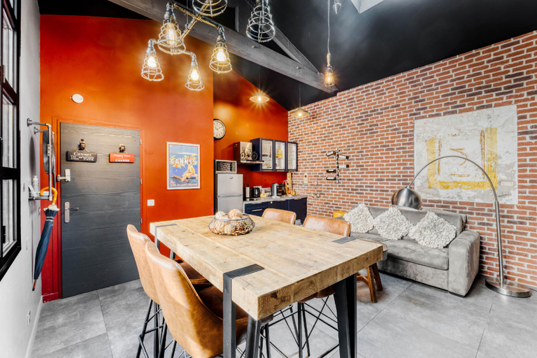 Others 4, Loft Industriel - Proche Palais - Centre Ville, Alpes-Maritimes