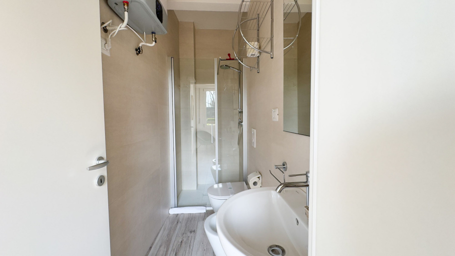 Others 5, Onda Blu House by Ca-sa Check, Venezia