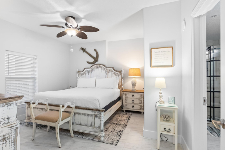 Bedroom 3, Tropic Winds by Panhandle Getaways, Bay