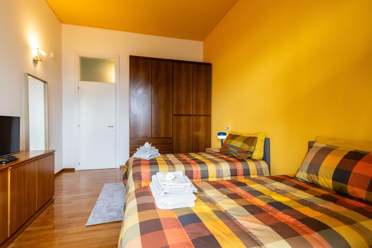 Bedroom 2, Al Castagneto Foresteria Lombarda, Lecco