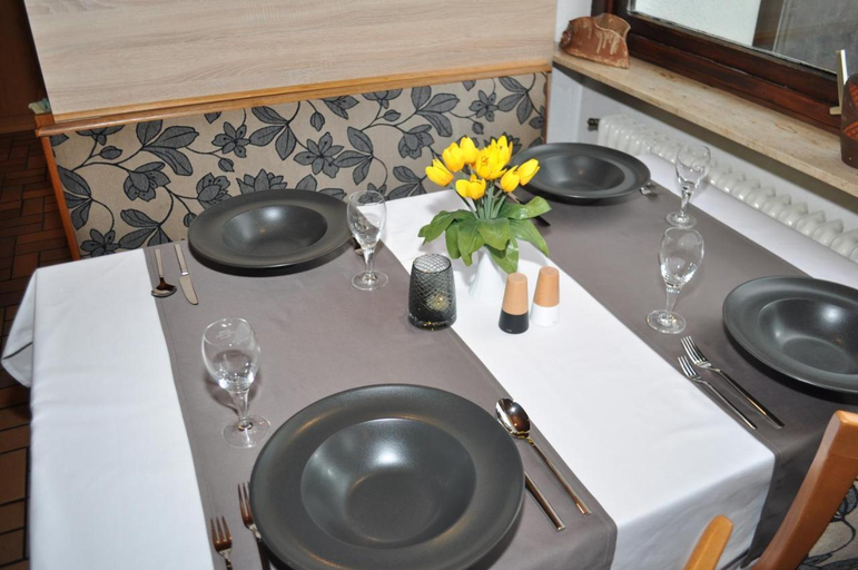 Food & Drinks 4, Hotel Kuhns Muhle, Rheingau-Taunus-Kreis