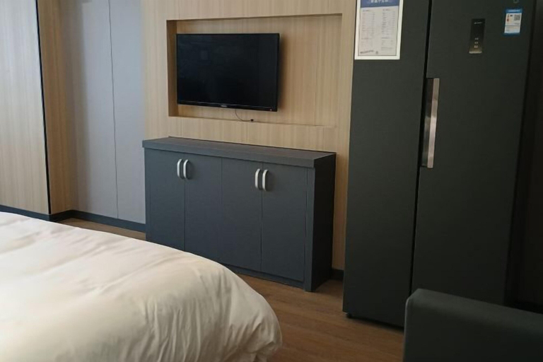 Bedroom 3, Meike City Hotel, Ningbo