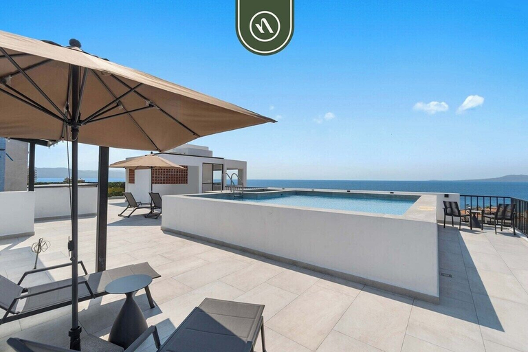 Pool 3, Brand New 1 BR Condo Right Next to the Malecon, Puerto Vallarta