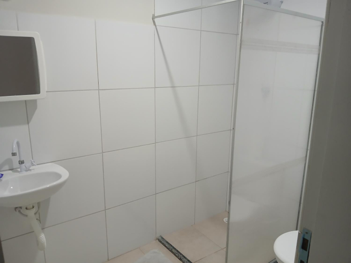 Bathroom 2, Apartamento mobiliado Largo de Roma, Bonfim, Vila Militar, Salvador